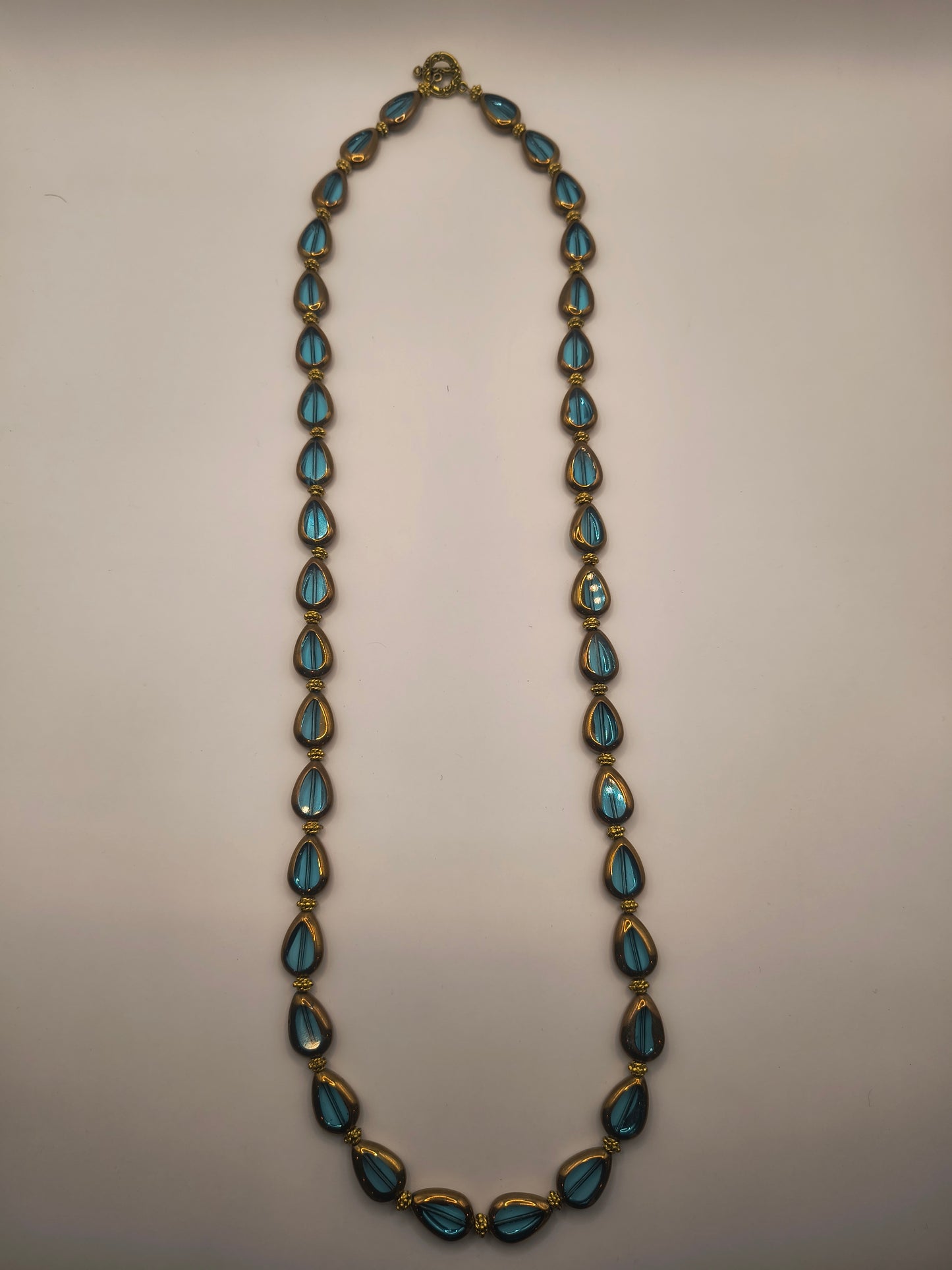 Blue stained venetian glass necklace (Teardrop)