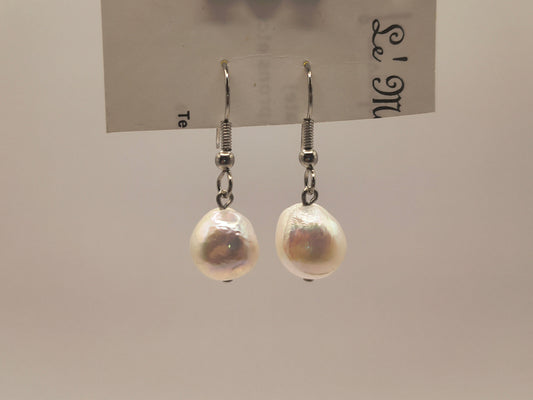 Freshwater pearl earrings