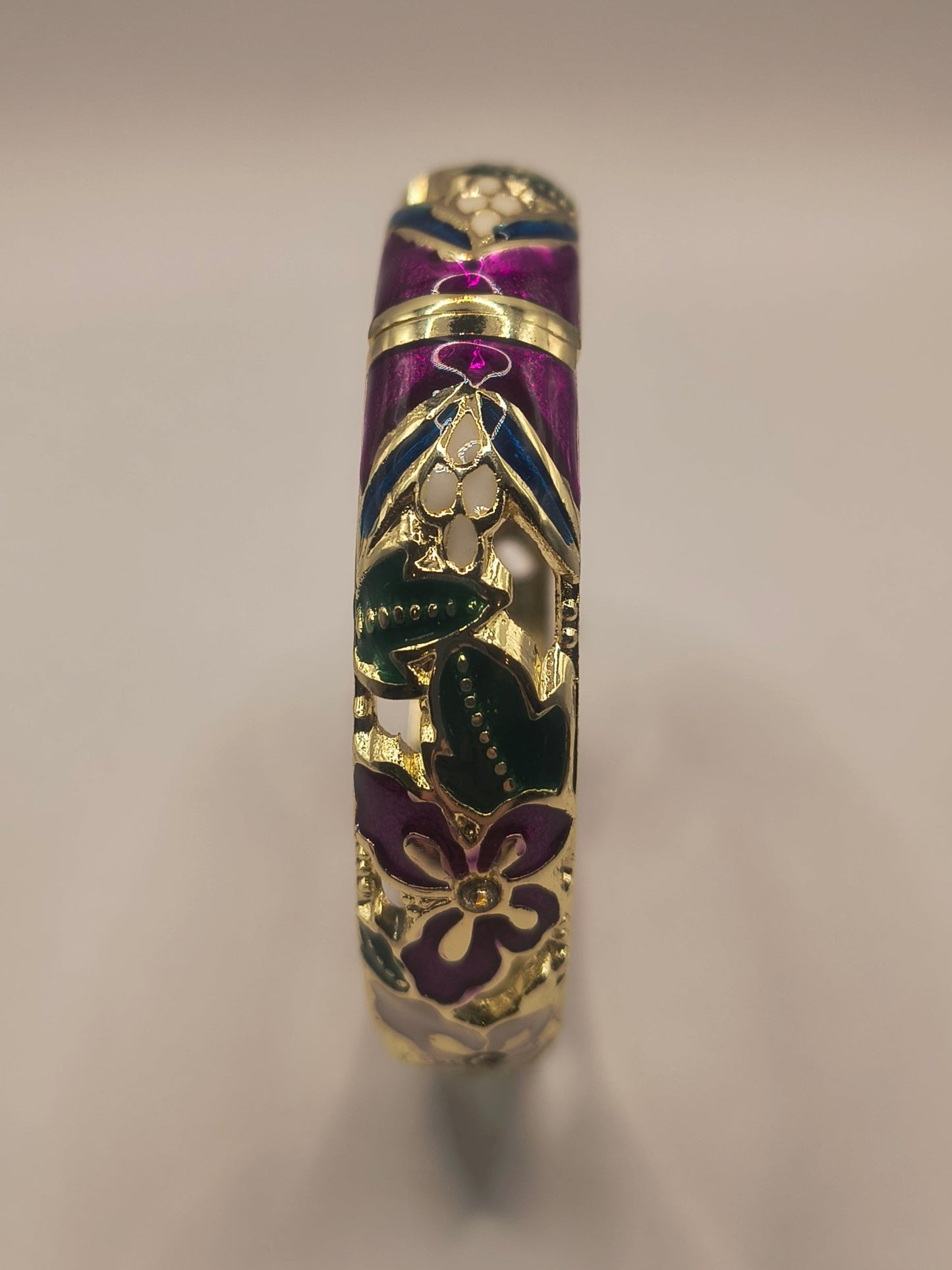 Polished ornate floral bracelet C