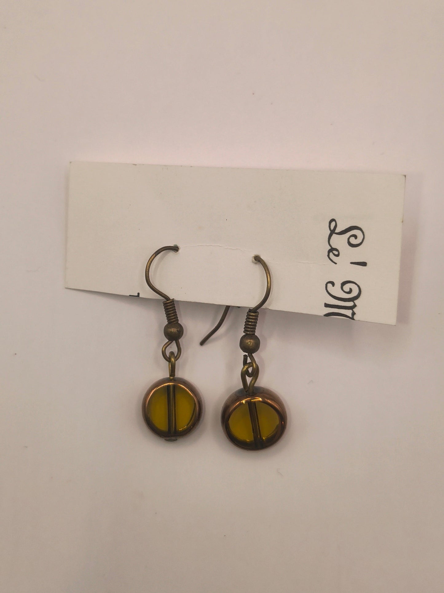Yellow stained venetian glass earrings (Round)