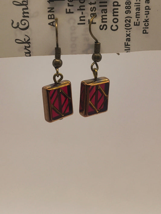 Red stained venetian glass earrings (Windowed)