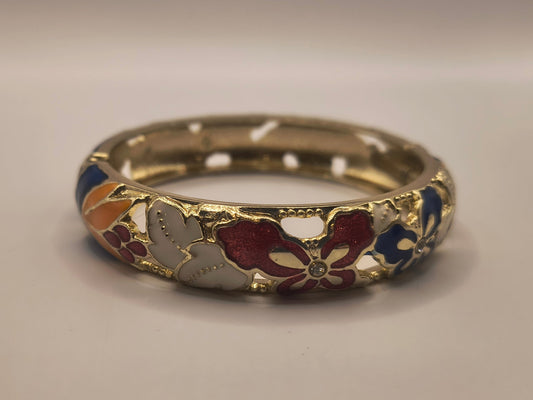 Polished ornate floral bracelet I