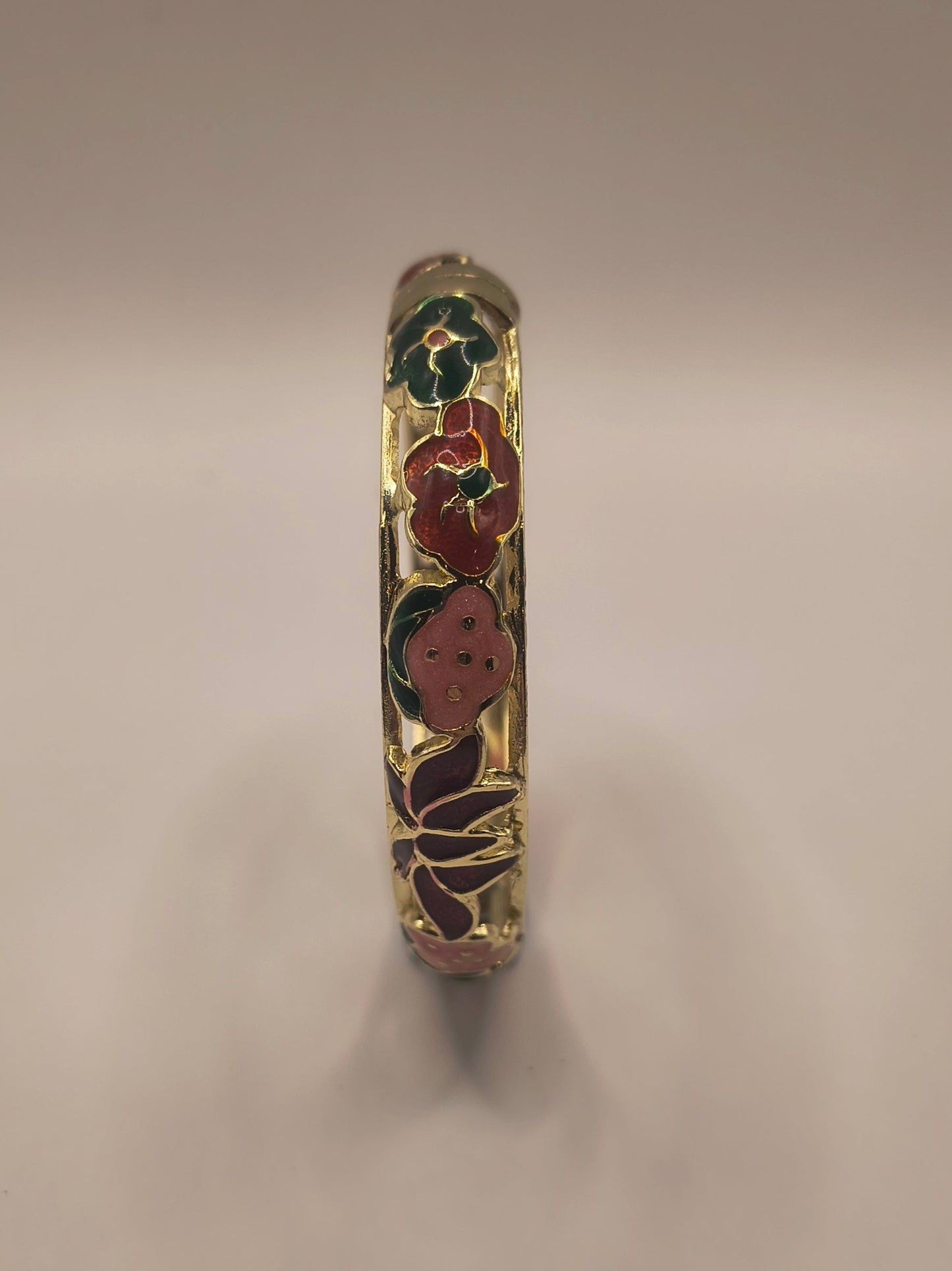 Polished ornate floral bracelet J