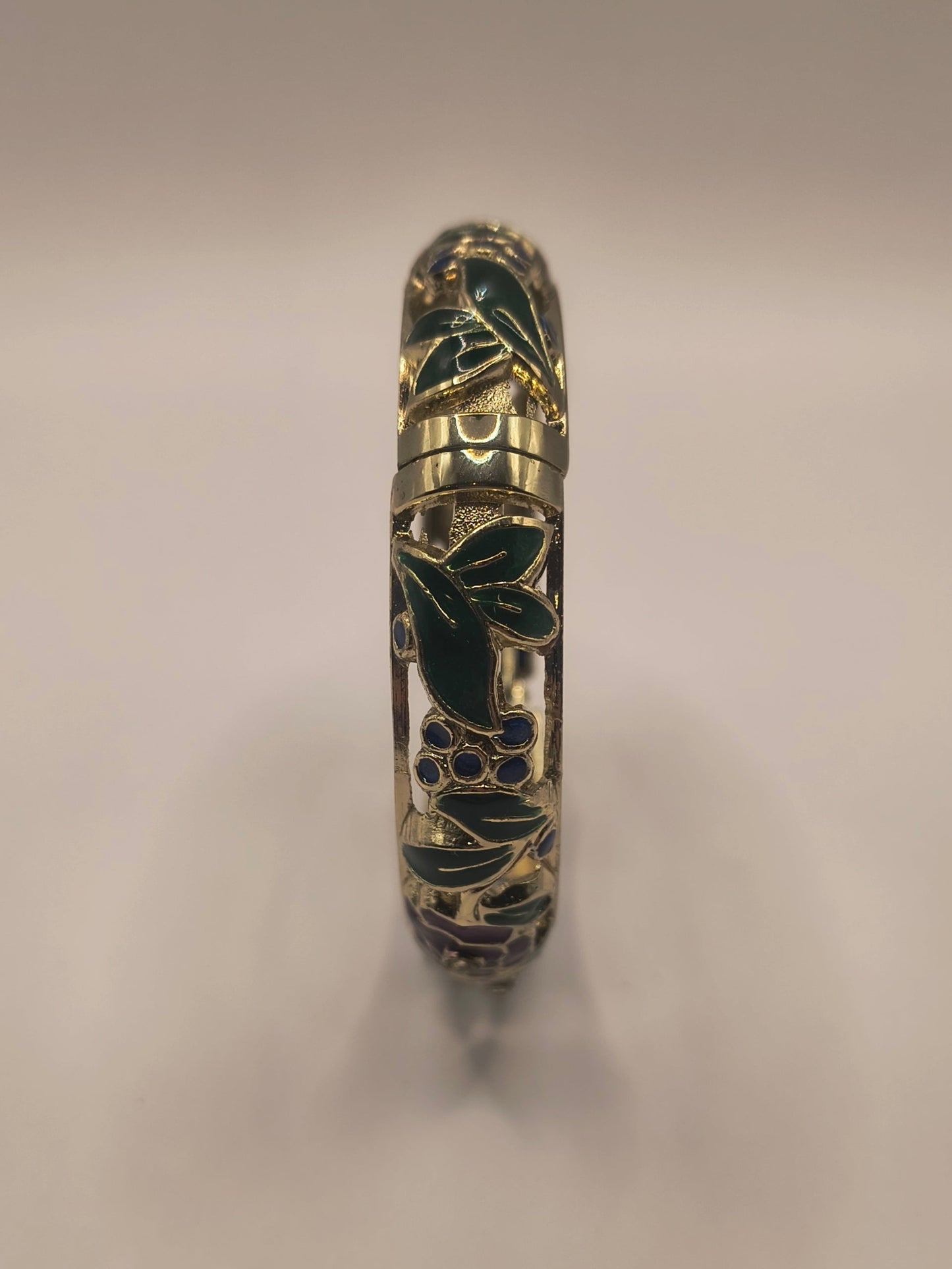 Polished ornate floral bracelet F