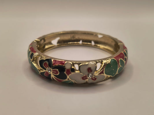 Polished ornate floral bracelet E